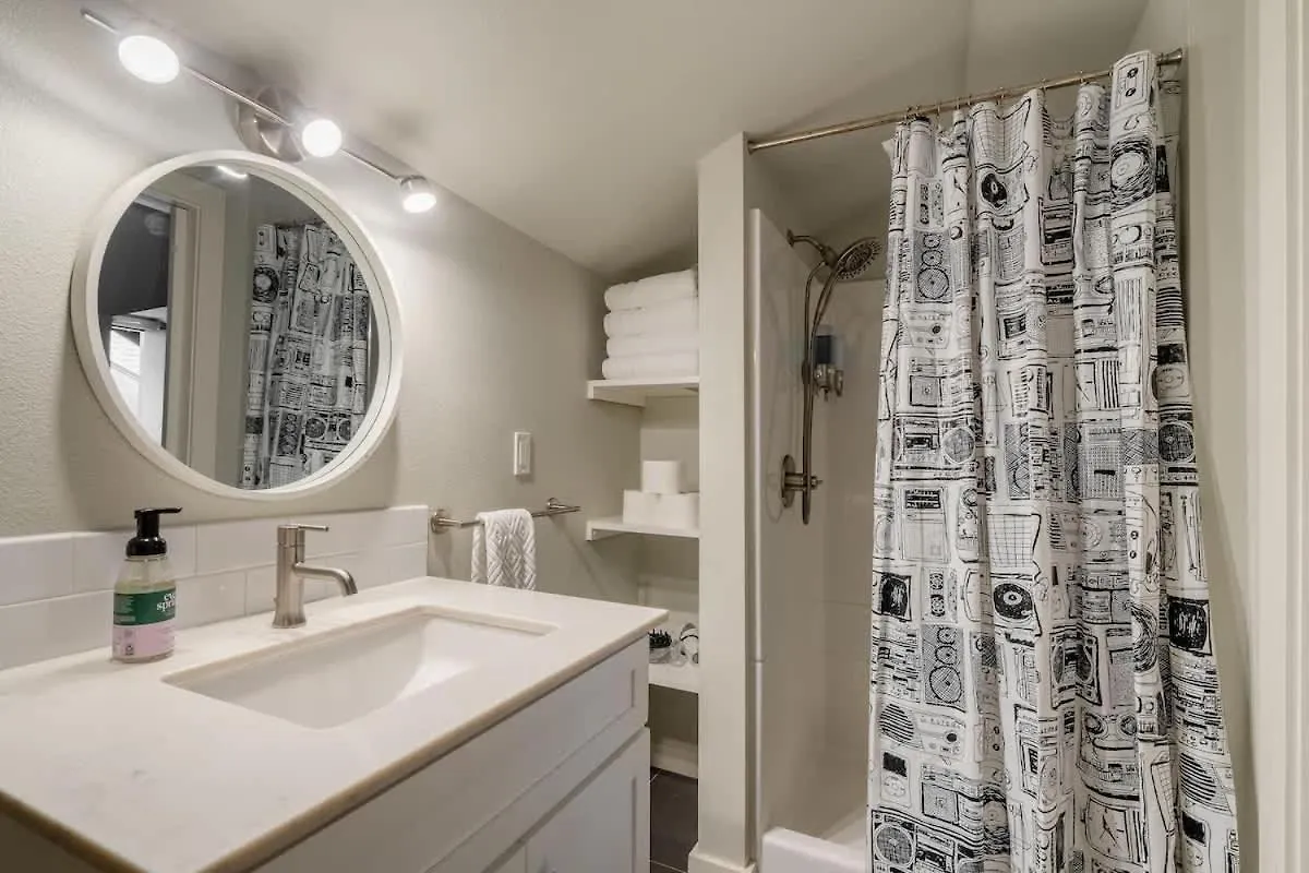 Apartament Stay Portland - Cozy Attic Hideaway In Laurelhurst